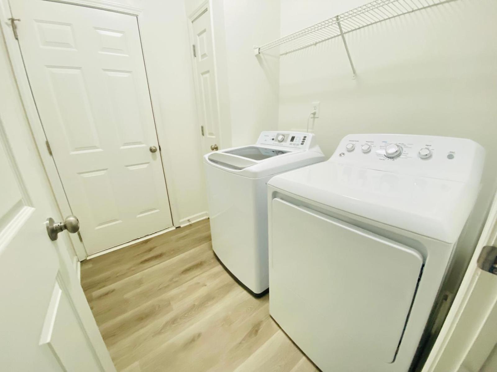 Homestay Private & Bathroom Close To Downtown Raleigh